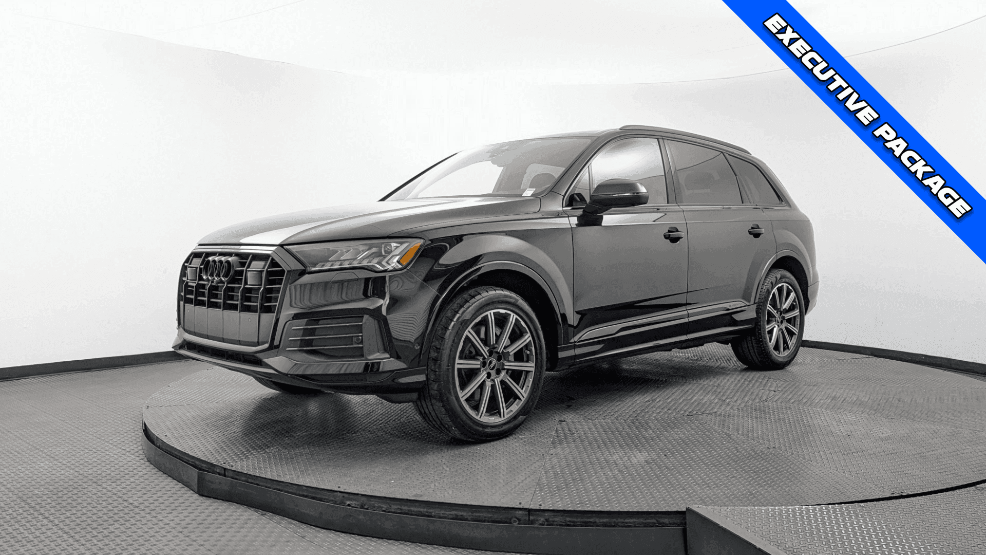2023 AUDI Q7