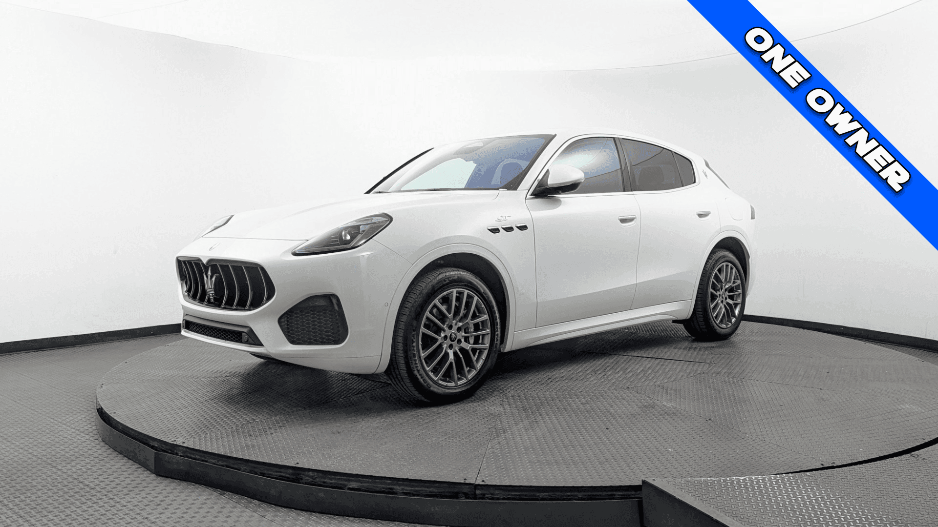2024 MASERATI GRECALE