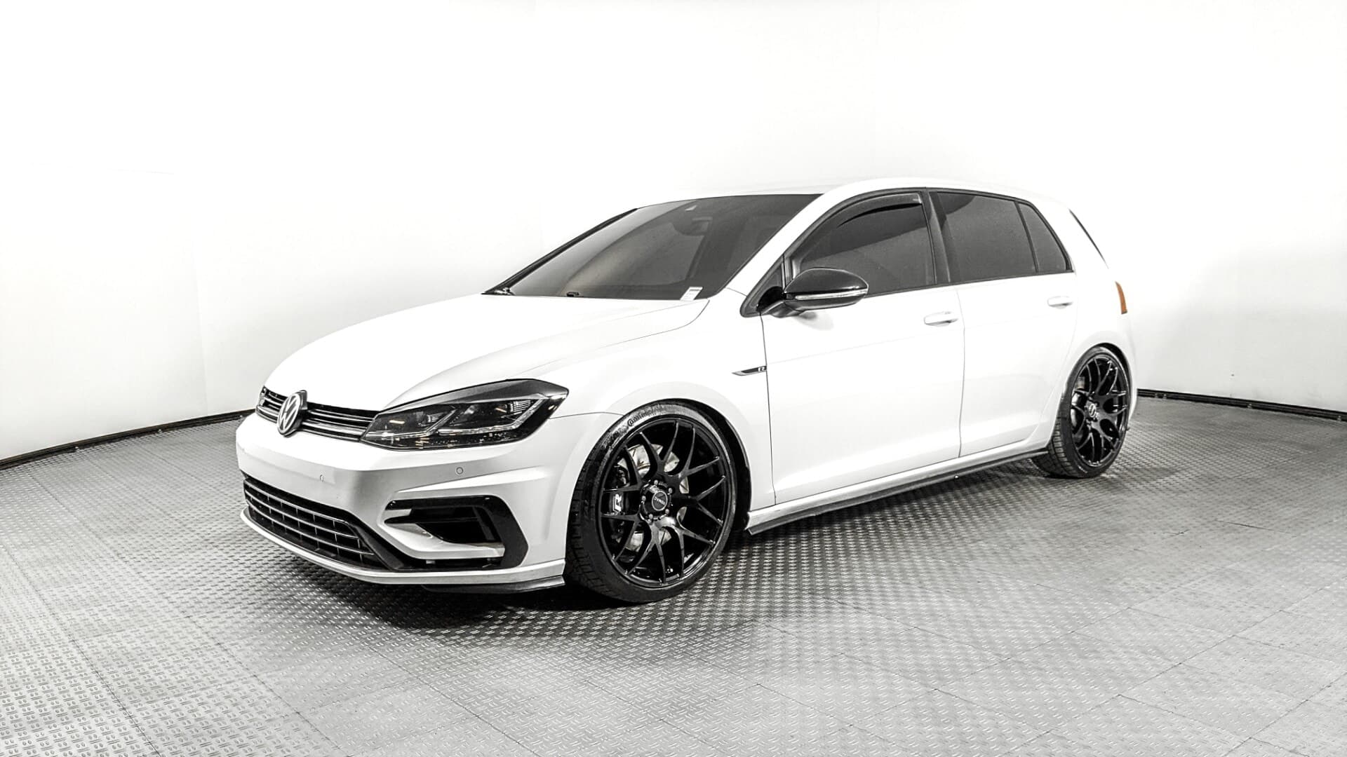 2018 VOLKSWAGEN GOLF R