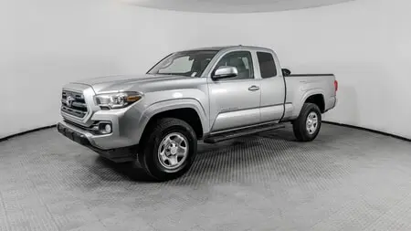 2017 TOYOTA TACOMA