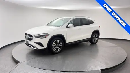 2025 MERCEDES-BENZ GLA