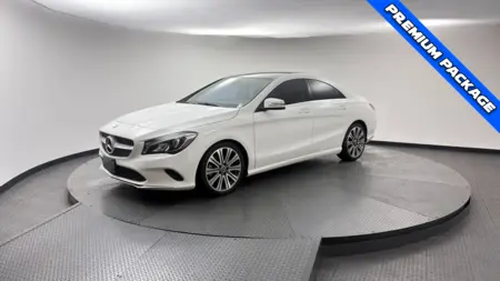 2019 MERCEDES-BENZ CLA