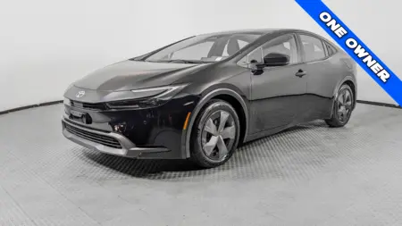 2024 TOYOTA PRIUS
