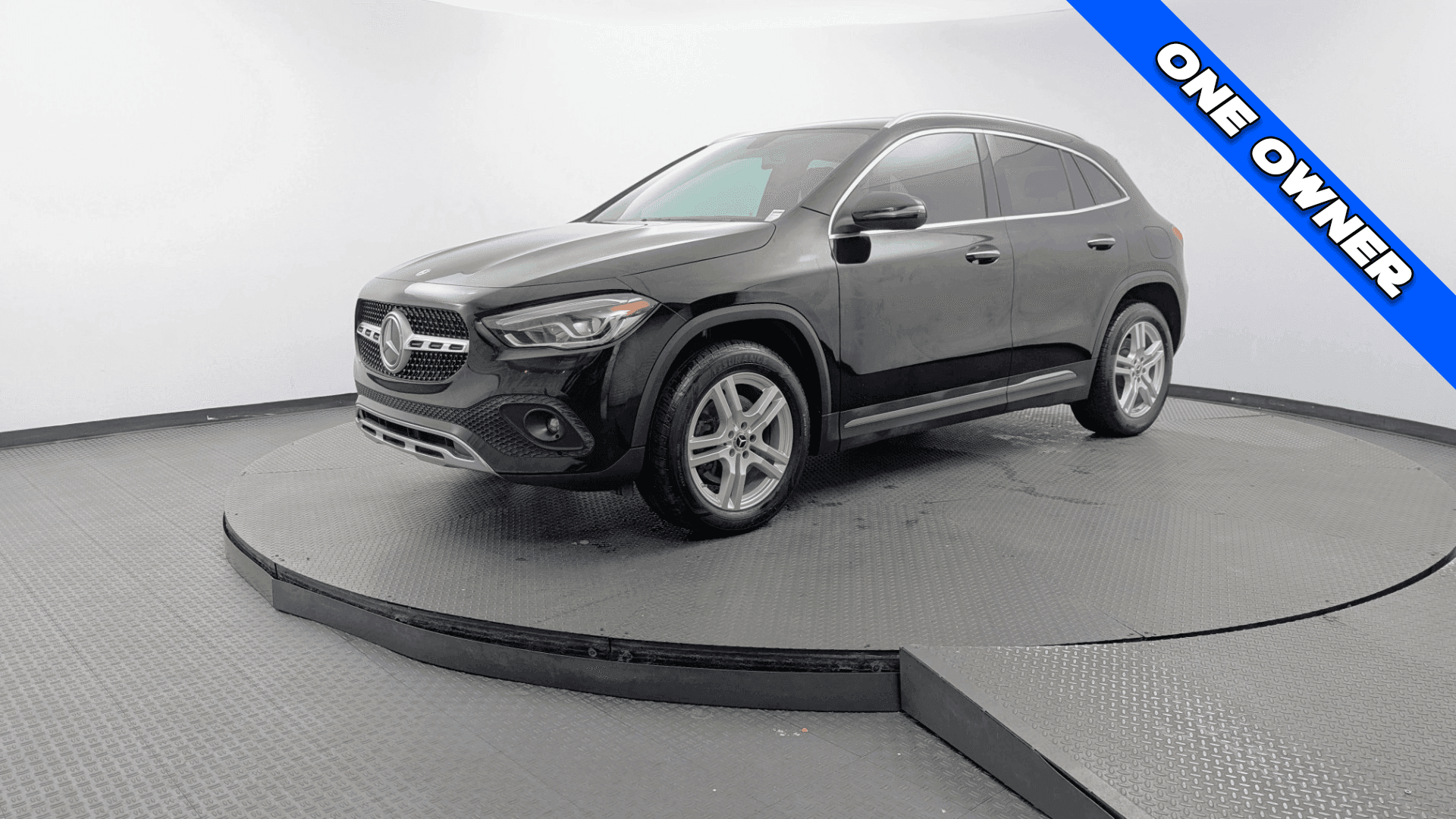 2023 MERCEDES-BENZ GLA