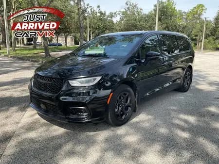 2023 CHRYSLER PACIFICA