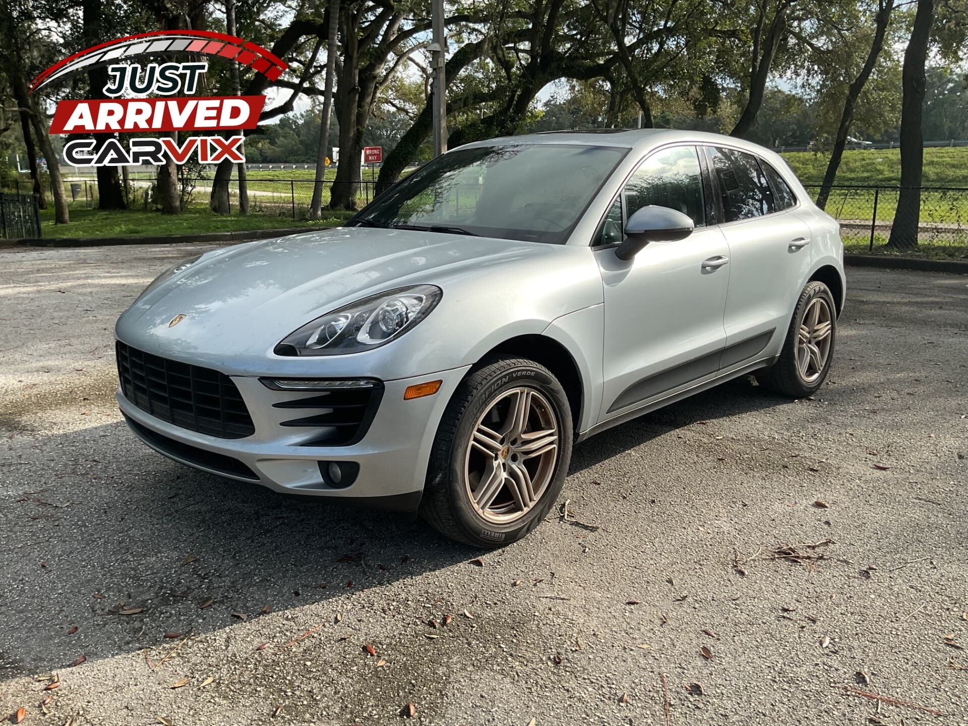 2018 PORSCHE MACAN