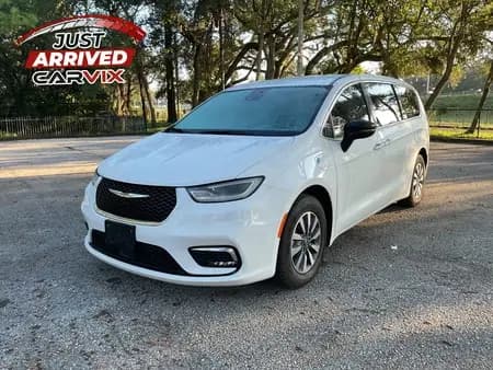 2024 CHRYSLER PACIFICA
